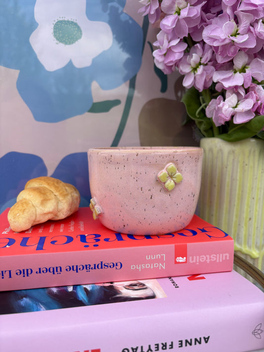 Blümchen Becher
