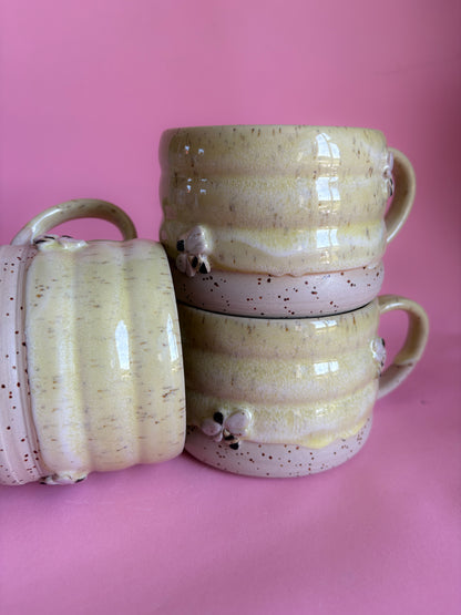 Bienen Tasse
