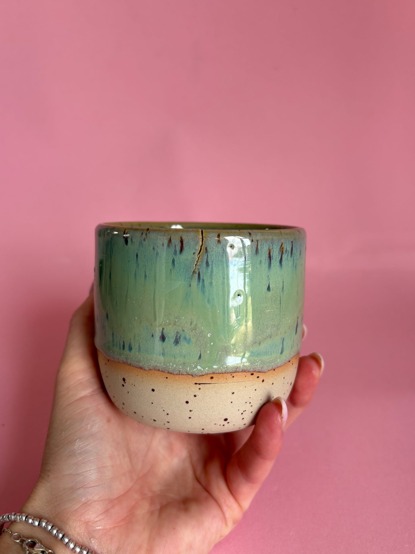 B-Ware Magic Cup