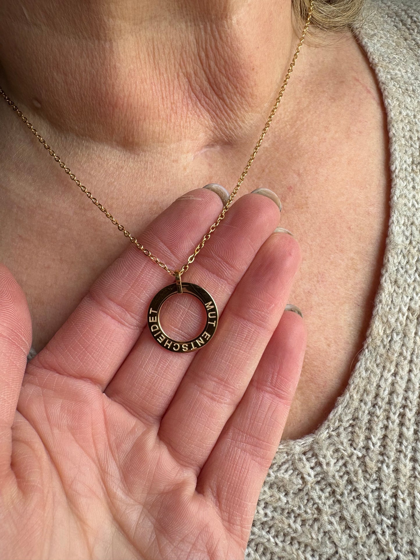 Mantra Kette Gold