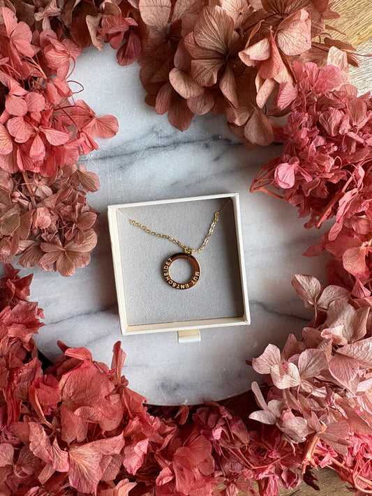 Mantra Kette Gold